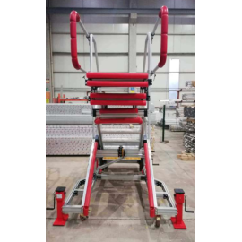 MAX51012.1 - PAX & Crew Door Access Stand Business & Regional