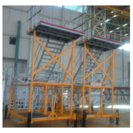MA50151 - PAX / Passenger Door Access Stand WB
